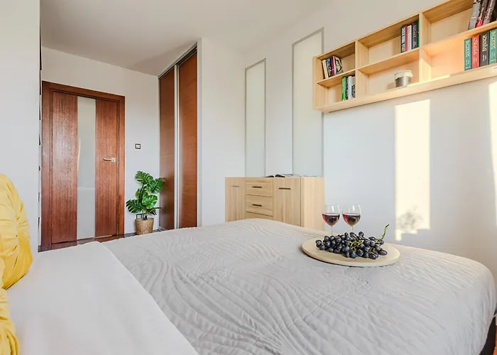 Lumina Luxury Apart With Jaccuzi On Sienkiewicza Street