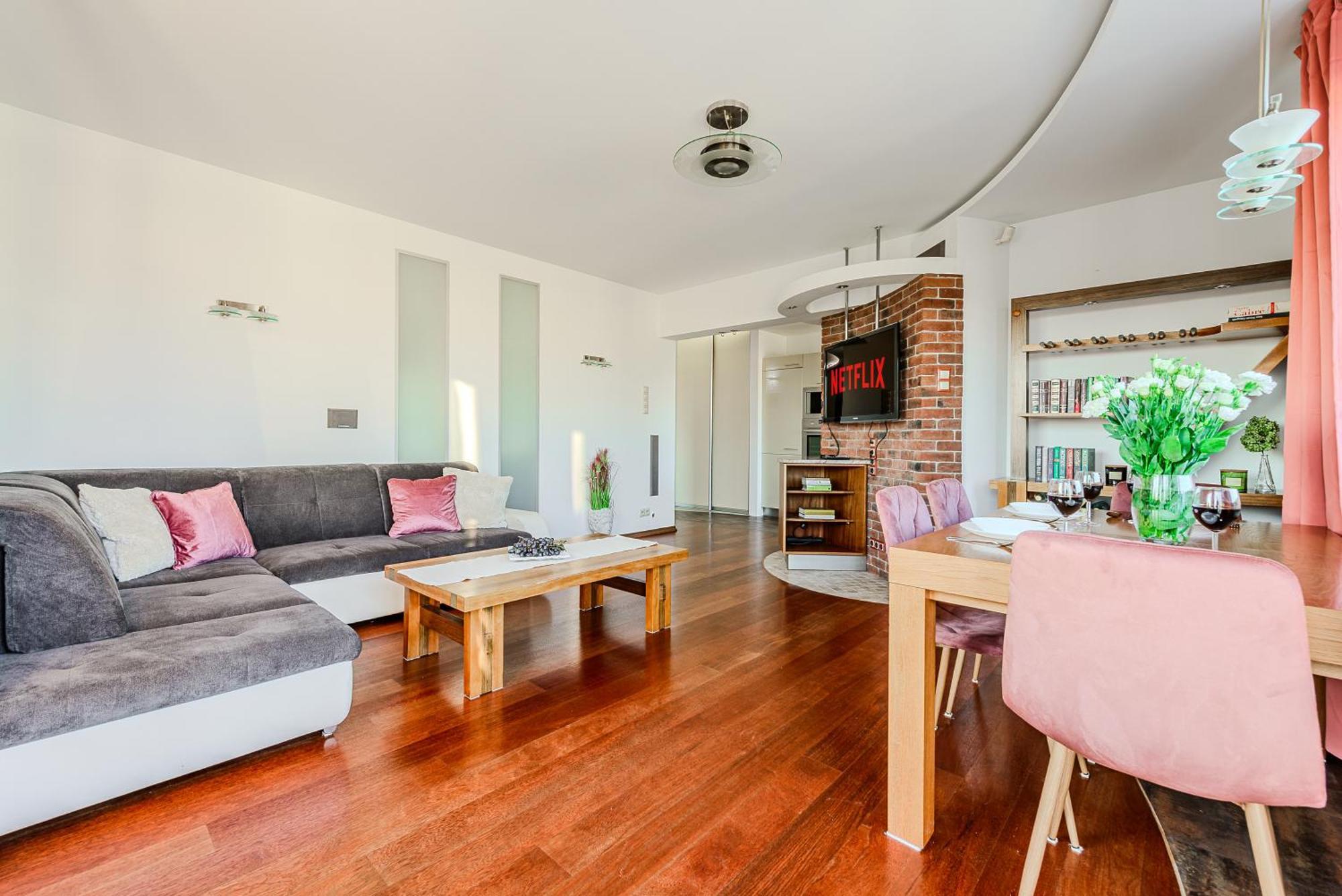 Apartment Lumina Luxury With Jaccuzi On Sienkiewicza Street Lodz (Lodz)